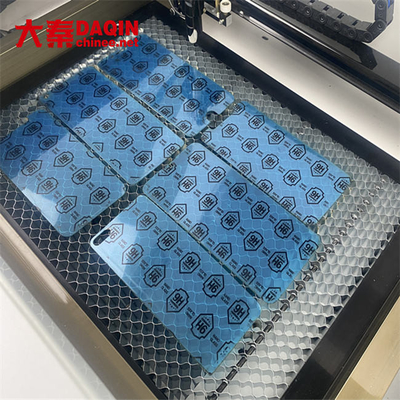 Professionele ontwerp software en laser cutter voor telefoon schermbeschermer en telefoon terug