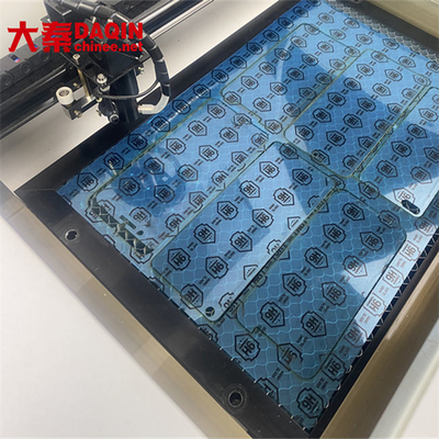 Professionele ontwerp software en laser cutter voor telefoon schermbeschermer en telefoon terug