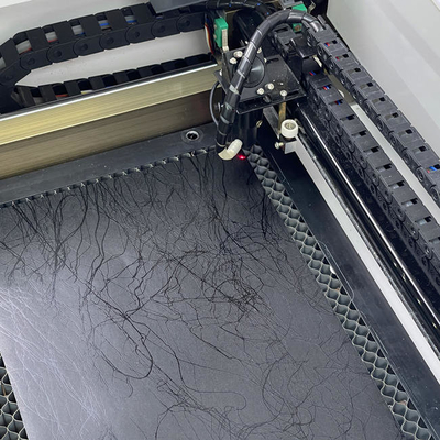 Van de de Beschermerlaser van het Daqin30w Scherm van de de Snijmachinematrijs de Maker van de de Besnoeiingssticker