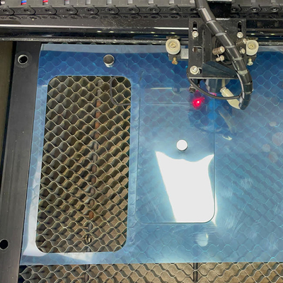 Kleinschalige bedrijven thuis Snijden Nano Glas Cnc Cutter Acryl Ce Certificatie Mini Draagbare Laser Gravure Machine