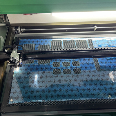 Daqin High Speed 1040 Screen Protector Laser Cutting Machine