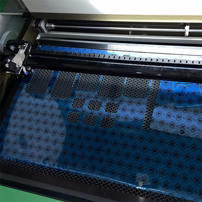 DAQIN 40x100cm CO2 Laser Tube Gravure And Cutting Machine Hoge nauwkeurigheid