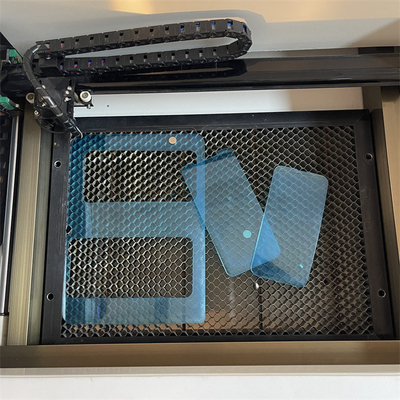 Daqin mobiele telefoon 3D gehard glas schermbeschermer laser snijmachine met constante updates