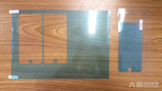 Air Cooling Screen Protector Laser Cutting Machine met hoge snijnauwkeurigheid en koelmodel Circulerend water koelen