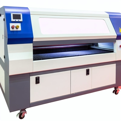 AC220V/50Hz Screenprotector Lasersnijmachine met Circulerende Waterkoeling en Balg 0,5MM Snijdikte